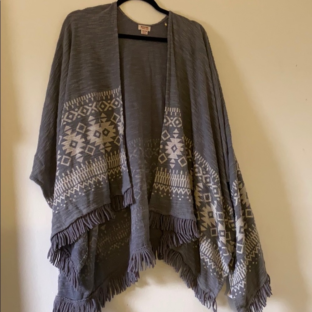 Big cardigan poncho